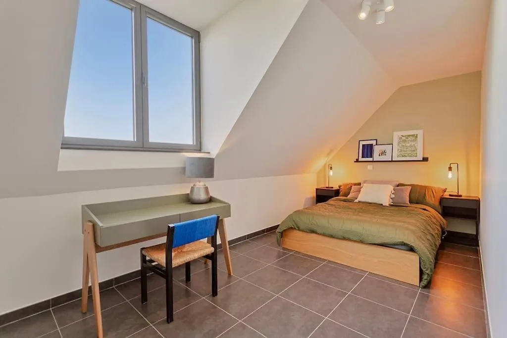 Apartment Ruim 3 Slaapkamer Appartement Met Parking Nabij Nato Machelen